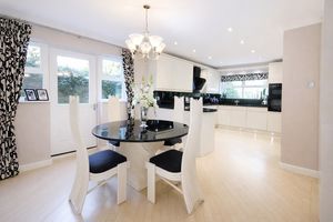 Photo 21- click for photo gallery